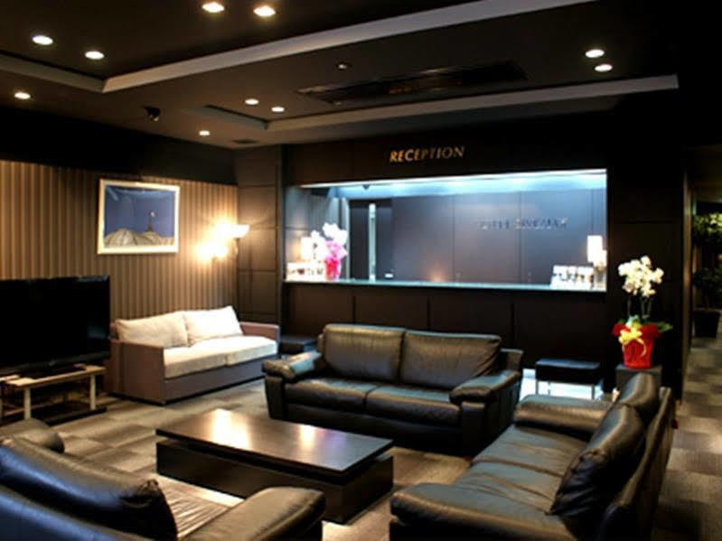 平冢站前Livemax酒店 平冢市 外观 照片